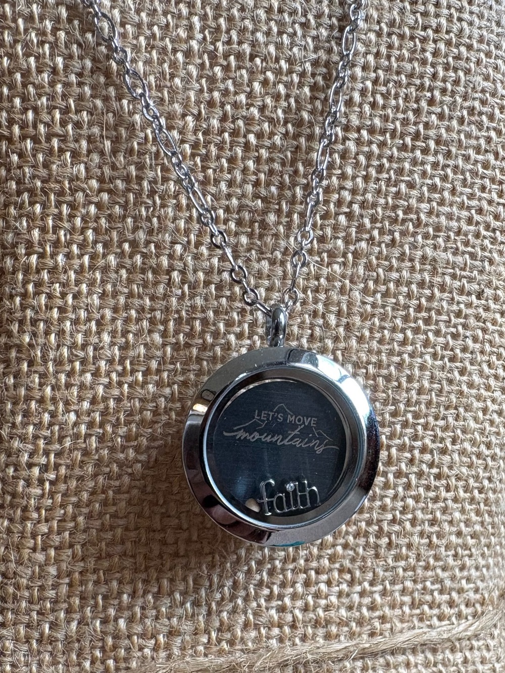 Origami Owl Faith of a Mustard Seed Locket